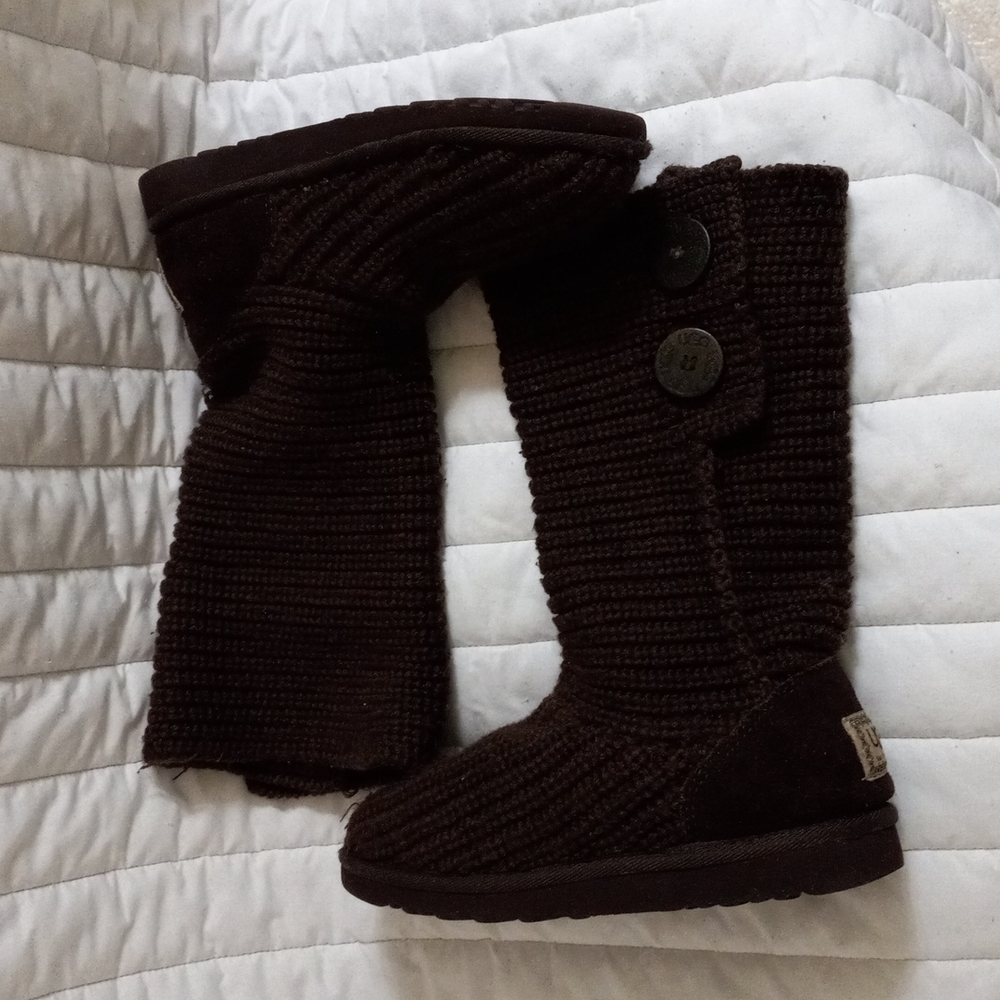 Girl's UGG Australia Brown Knit Boots 2-Button Flat Brown Sz 2 Logo